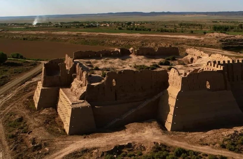 Transfer: Bukhara - Khiva via Ancient Fortresses - Toprakkala, the former capital in clay
