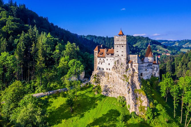 Transylvania and Dracula Castle Full Day Tour from Bucharest - Peleș Castle in Sinaia: the architectural highlight