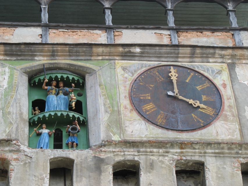 Transylvania: Dracula's Castle and Birthplace Tour - The four-hour return to Cluj-Napoca