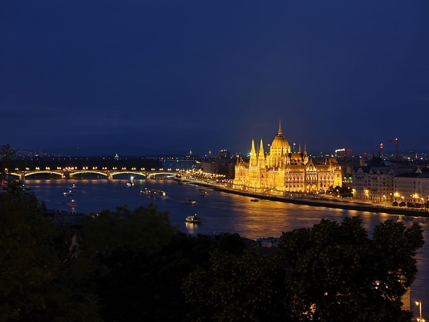 True Crime Walking Tour in the Buda Castle district - The Buda Hill Funicular and the route downhill