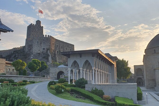 Vardzia. Lake Paravani, Khertvisi & Lomisa castle, Rabati - Khertvisi Fortress and the Mtkvari valley
