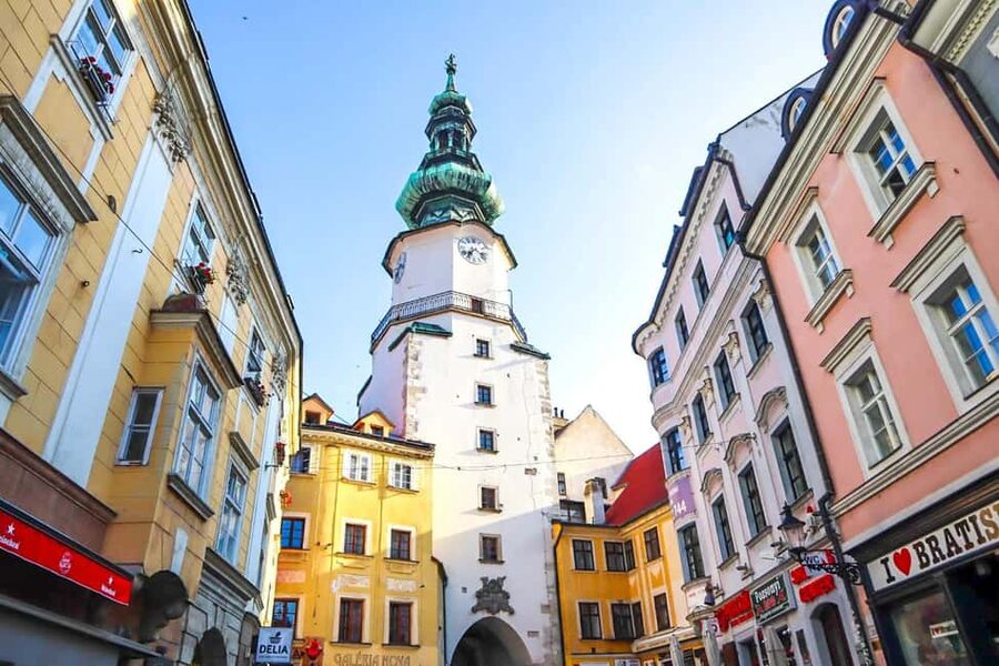 Vienna: Guided Bratislava & Devín Castle Tour via Hainburg - Crossing into Bratislava