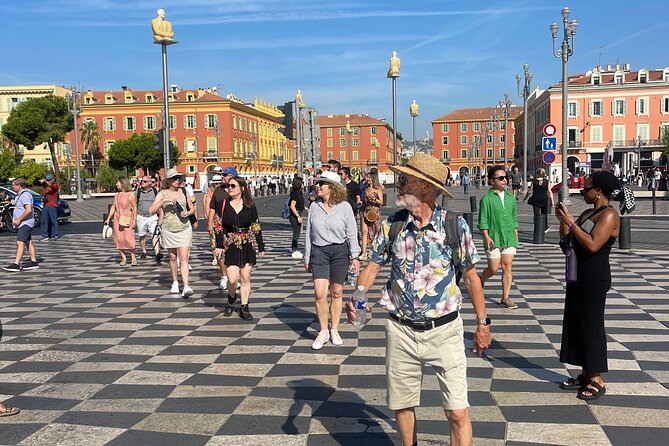 Walking tour of Nice, the old town & the Coline du Château - Climbing Castle Hill for the final view