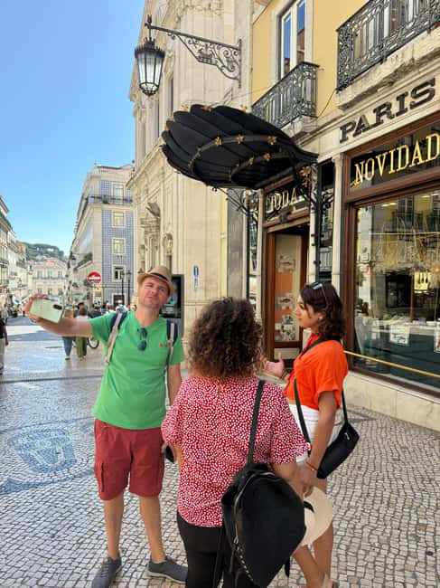 Walking Tour Small Group Lisbon + S. Jorge Castle Tickets - Key points to know before you book