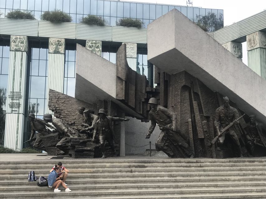 Warsaw: Skip-the-Line Royal Castle Guided Tour - Extending the day through Warsaw’s Old Town