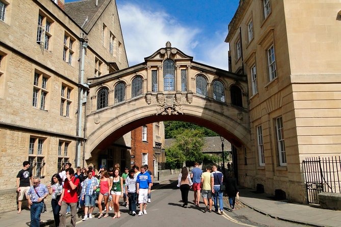 Windsor Castle, Stonehenge, and Oxford Day Trip from London - Who should book this day trip?