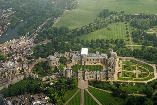 Windsor Castle Tour from London with Transportation & Audio Guide - Queen Mary’s Dolls’ House is much more than a toy